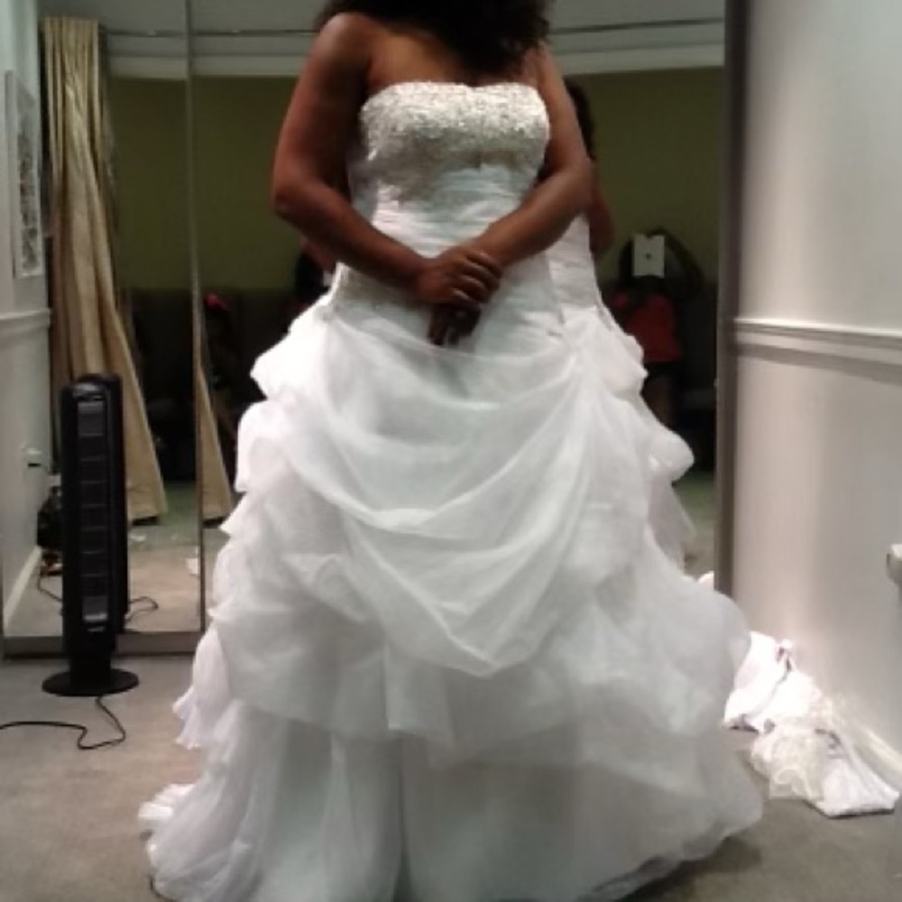 Beautiful White Pnina Wedding Dres